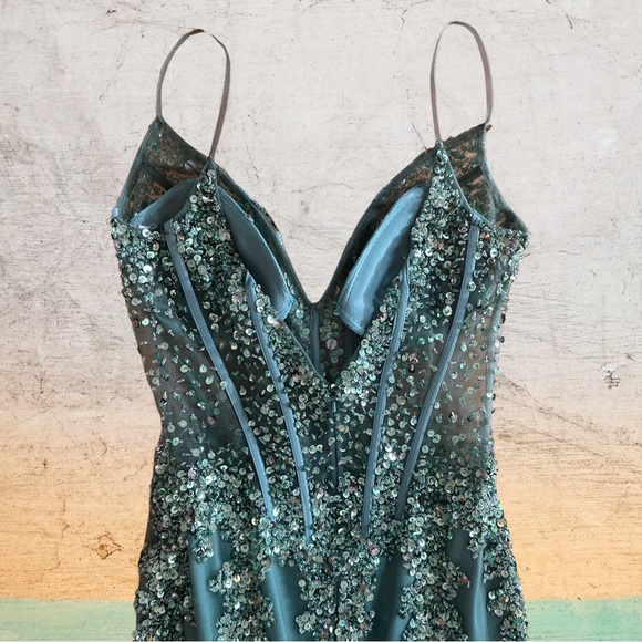 Jovani Green Sequin Beaded Prom Dress Mermaid Style Corset Top and Tulle Sz 4 - Picture 11 of 15
